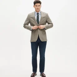 1040 Athletic Tapered-fit stretch jean in one-year wash