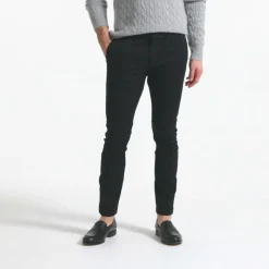 250 skinny-fit pant in stretch chino