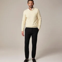 484 Slim-fit tech pant