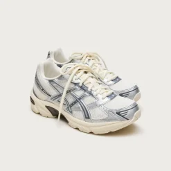 ASICS® GEL-1130™ sneakers
