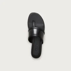 Audrey jelly thong sandals in leather