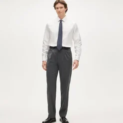 Bowery performance stretch dress shirt with spread collar