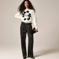 Brushed cashmere crewneck sweater with intarsia floral