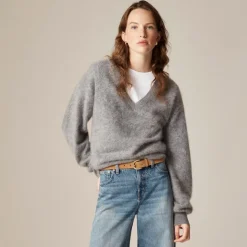 Brushed cashmere V-neck sweater