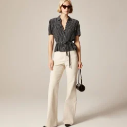 Button-up tie-waist shirt in floral print