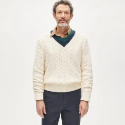 Cable-knit V-neck sweater in cotton