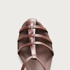 Cage-toe kitten heels in leather