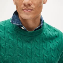Cashmere cable-knit sweater