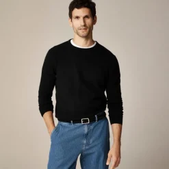 Cashmere crewneck sweater