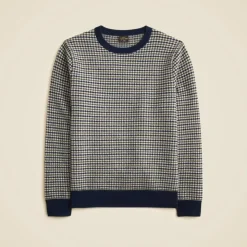 Cashmere crewneck sweater in houndstooth
