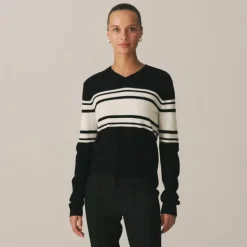 Cashmere high V-neck sweater in stripe
