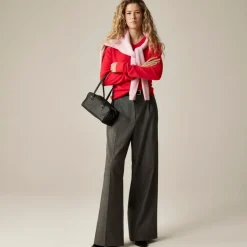 Cashmere high V-neck sweater