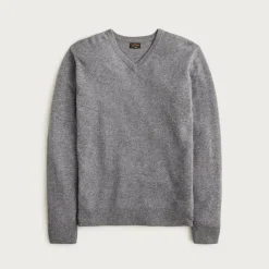 Cashmere V-neck sweater