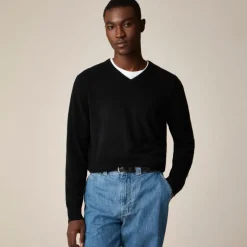 Cashmere V-neck sweater