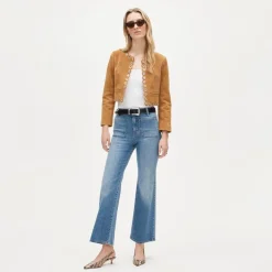 Charley kickout cropped jean in semi-stretch with patch pockets