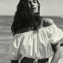 Cinched-waist cropped top in cotton poplin