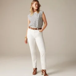 Classic straight jean in white