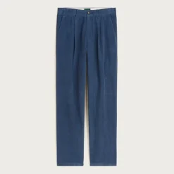 Classic-fit pleated 14-wale corduroy trouser