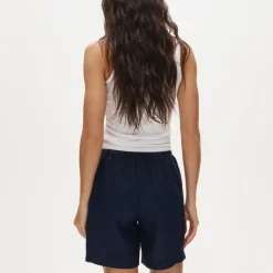 Cosmo short in linen