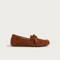 Driving loafers in suede