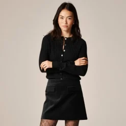 Flap-pocket mini skirt in velvet
