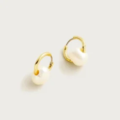 Freshwater pearl huggie hoop earrings