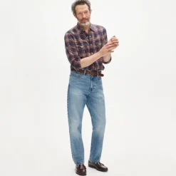 High-rise Straight-fit jean in vintage wash