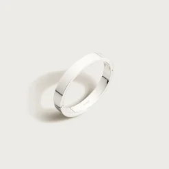 Hinge bracelet