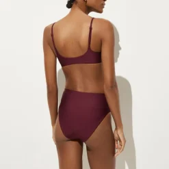 Lana bikini top in Classic Sculpt™