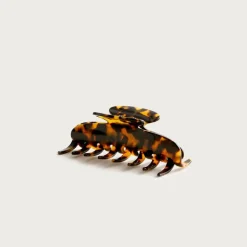 Large claw hair clip in tortoise