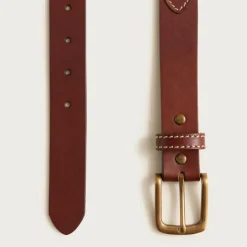 Leather belt with square brass buckle