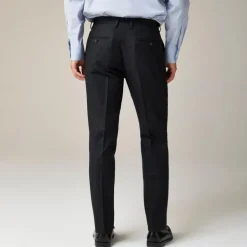 Ludlow Slim-fit suit pant in English cotton-wool blend