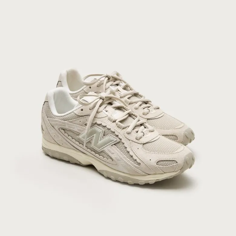 New Balance® 204L sneakers