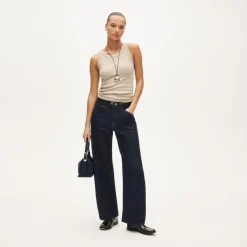 New perfect-fit high-neck tank top