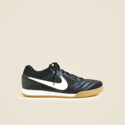 Nike® Gato sneakers
