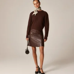 Perfect cashmere cable-knit crewneck sweater