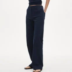 Petite wide-leg trouser in chino