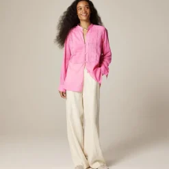Pintuck top in cotton voile