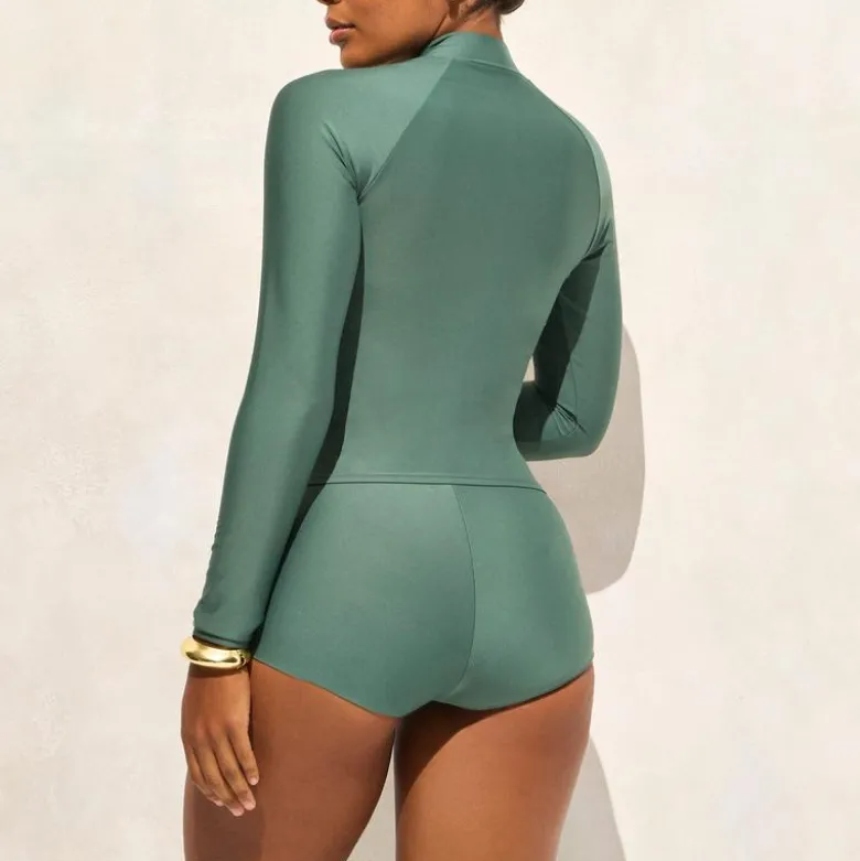 Rash guard in Classic Sculpt™