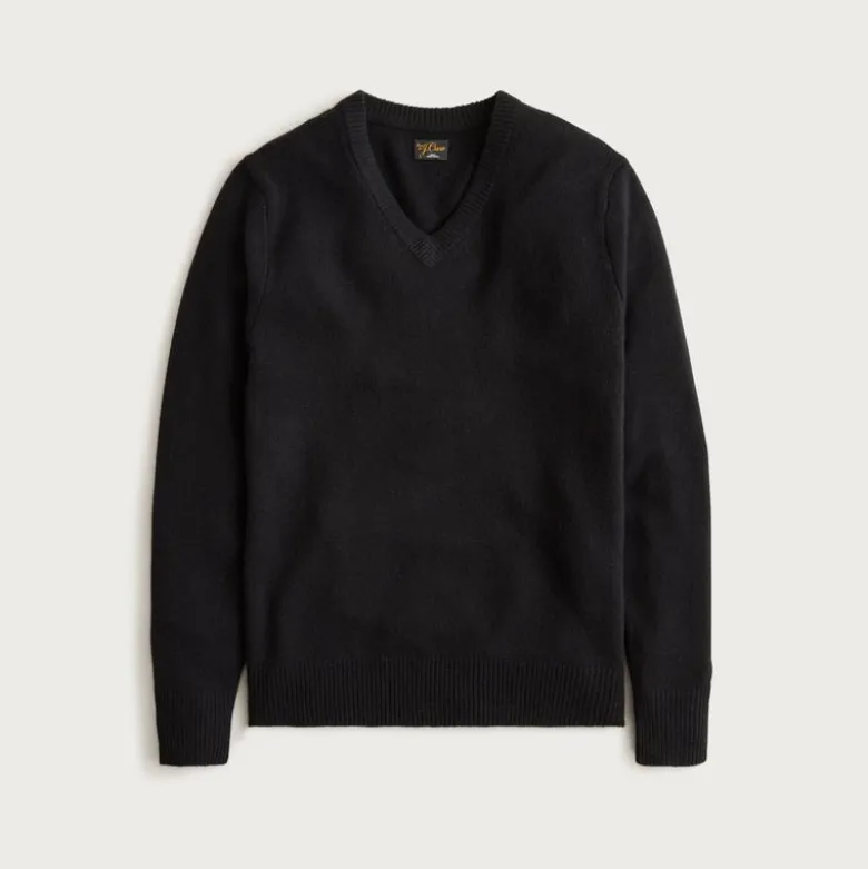 Relaxed midweight cashmere V-neck sweater