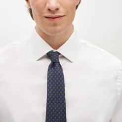 Slim Bowery performance stretch dress shirt with spread collar