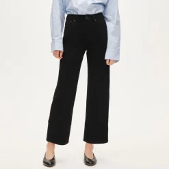 Slim-wide jean