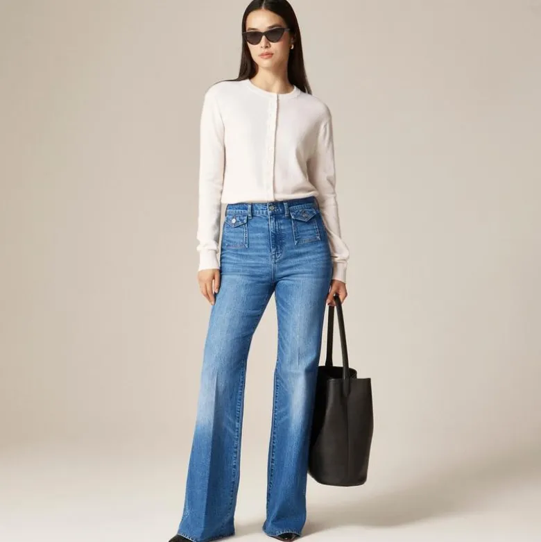 Vintage flare jean with flap pockets