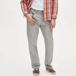 Wallace & Barnes Straight-fit jean in vintage light grey