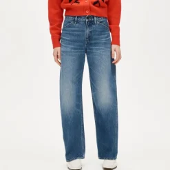 Zoe barrel jean